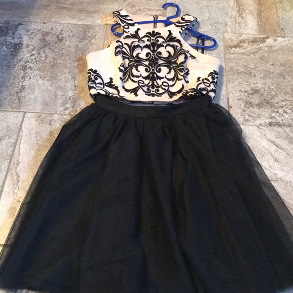 Dresses & Skirts - Homecoming dress